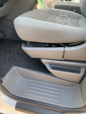 Varevogn Volkswagen California Camper | 4 Posti | Cucinotto + Letto Tetto