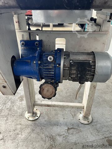 Transportband 2500 mm aus Lackieranlage Makor TEP 2500