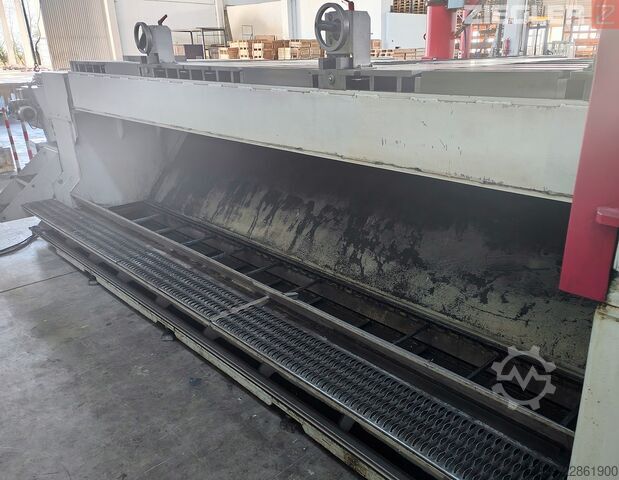  BEHRINGER LPS40-4