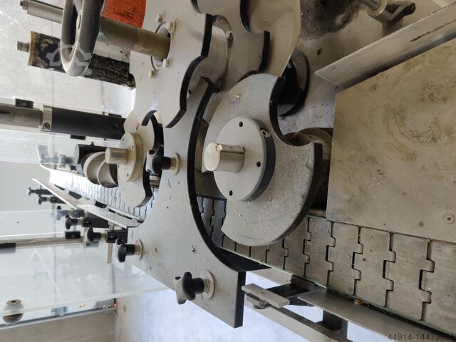 Etiketovací stroj Enos