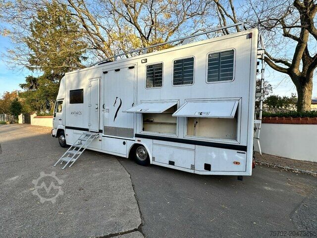 Veewagen MAN 10224 Ketterer 4-5 Pferde Wohnung