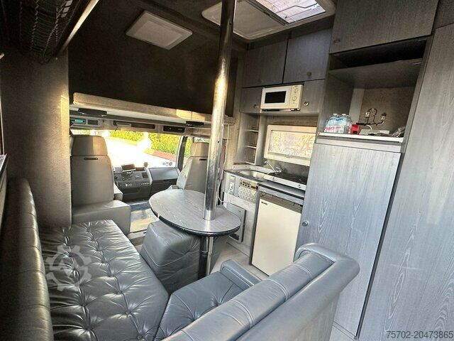 Boskapsbil MAN 10224 Ketterer 4-5 Pferde Wohnung