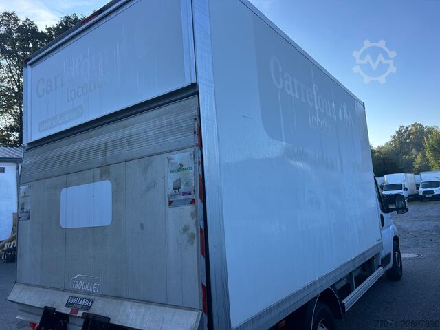 Vrachtwagen met bakwagen FIAT Ducato  Koffer+LBW*Navi*Klima*Kamera*