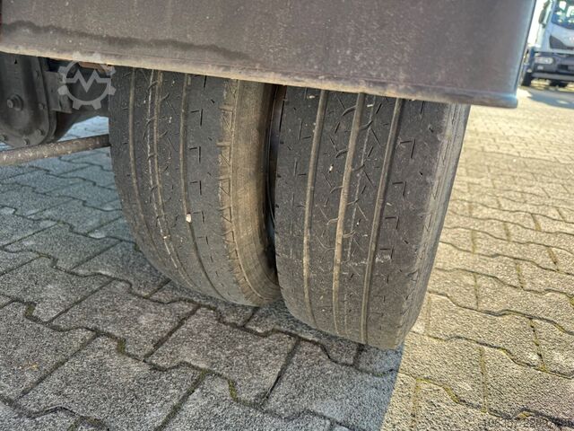 Vrachtwagen met bakwagen IVECO Daily 35C16 3,0L Koffer ATS LBW DHOLLANDIA 750kg