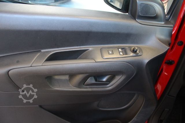 Bestelwagen OPEL Combo E Cargo Edition erhöhte Nutzlast XL