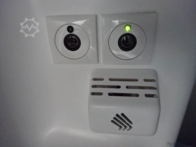 Brandweerwagen FORD Transit 350L2 AT KTW Rettung Rampe