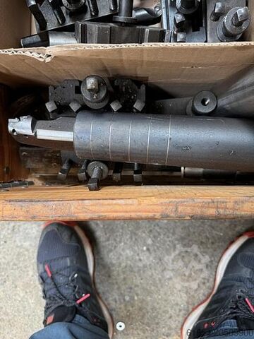 BRUGT DREJEBÆNK FABR. TOS, MODEL SUI 50 TOS SUI 50