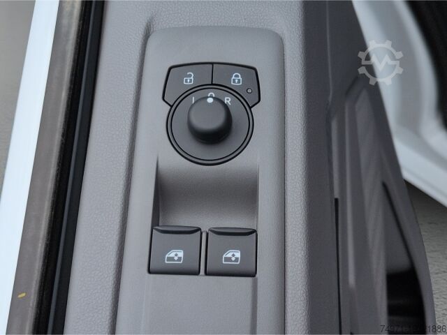 Furgão de painéis VW T7 Transporter Kasten LR TDI*LED Tempo PDC Klima