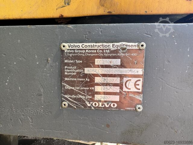 Excavator VOLVO EC 290 BLC