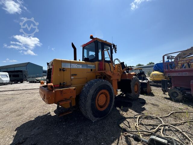 Hjullæsser HYUNDAI HL 750 TM