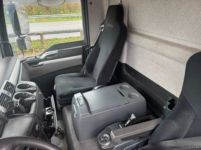 Transportator auto MAN TGL 7.150 Oprijwagen