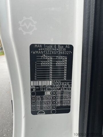 Transportator auto MAN TGL 7.150 Oprijwagen