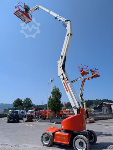 Telescopisch werkplatform UpRight AB46E