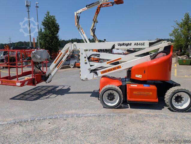 Telescopisch werkplatform UpRight AB46E