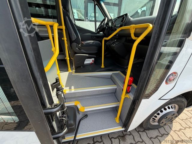 Bybus MERCEDES-BENZ Sprinter 15+27 Linienbus Niederflur Rollstuhl