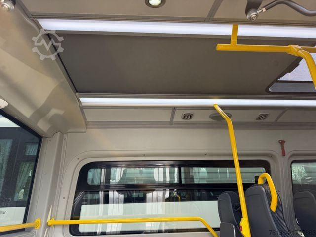 Bybus MERCEDES-BENZ Sprinter 15+27 Linienbus Niederflur Rollstuhl