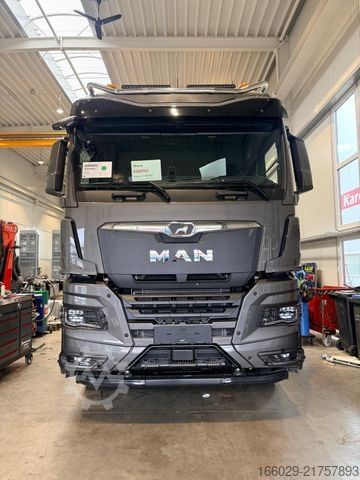 Standardní tahač MAN 18.520 Hydrodrive BLSA 4x2 Hydraulik Lampenbügel