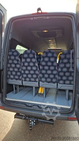 Kleinbus MERCEDES-BENZ Sprinter Lord Light 22 Sitzer 3 x Lagerfahrzeug
