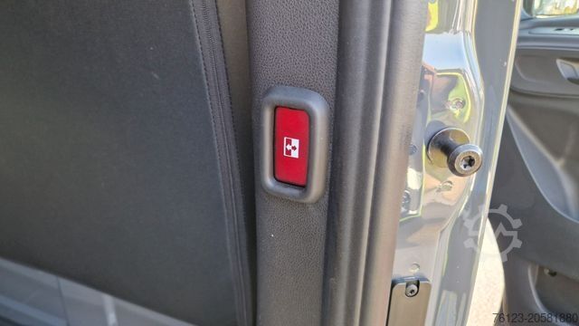 Kleinbus MERCEDES-BENZ Sprinter Lord Light 22 Sitzer 3 x Lagerfahrzeug