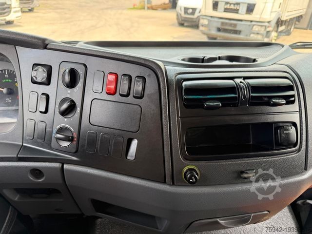 Sandučar MERCEDES-BENZ Atego 3-Sitz LBW