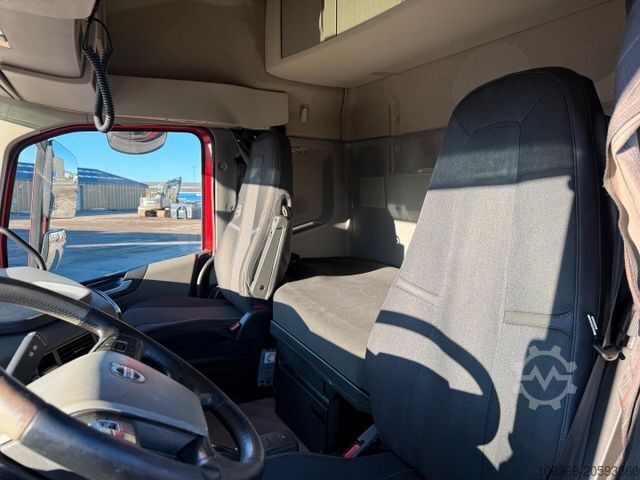 Γερανός τοποθετημένος σε φορτηγό VOLVO FH 500 8x2*6 Tipper / Kran / Crane / HMF 2120