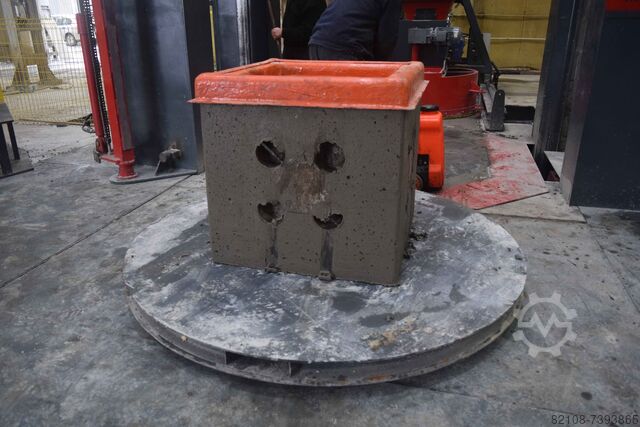 Betonpijp Machine ZİM Mühendislik BT AUTOMATIC MANHOLE BASE MACHINE