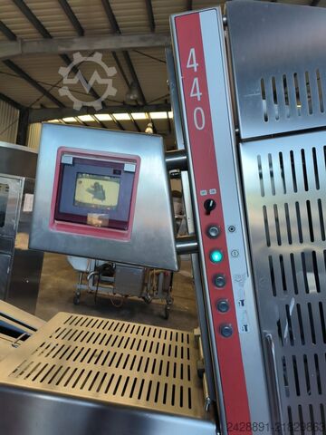 Automatischer Schneide- / Aufschnittmaschine Treif Divider 440