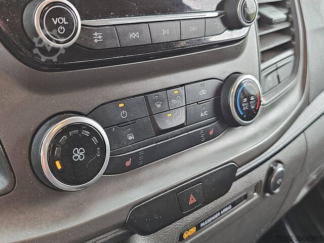 Yüksek tavanlı istasyon vagonu FORD TRANSIT CUSTOM 2.0 TDCI 130 AUT. L1H1