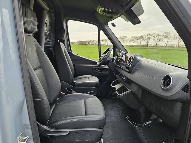 Yüksek tavanlı istasyon vagonu MERCEDES-BENZ SPRINTER 211 automaat EURO6
