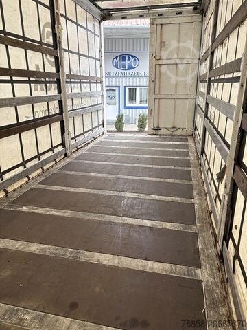 Byt kaross mot plattform och presenning Krone Jumbo 3m Innenhöhe Hubdach Edscha