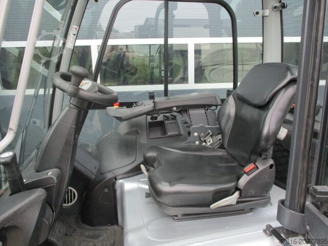 Heftruck STILL RX 60-25