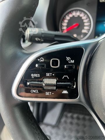 Skåpbil MERCEDES-BENZ Sprinter 314 AUTOMATIK NAVI TOTWINKEL KAMERA LED