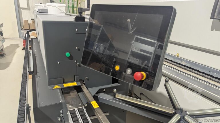 Macchina per la bordatura dei bordi HEBROCK F4