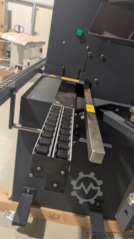 Macchina per la bordatura dei bordi HEBROCK F4