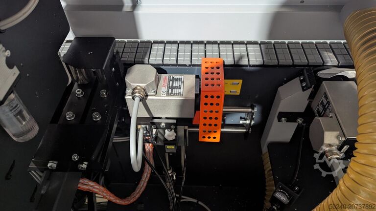 Macchina per la bordatura dei bordi HEBROCK F4