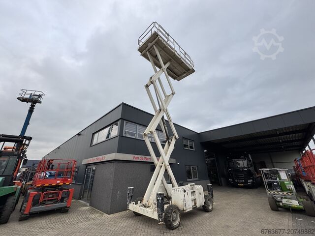 Haulotte H12 SX aerial work platform / lift, 12m working height, 4x4, Hatz diesel engine HAULOTTE H12 SX Hoogwerker / Arbeitsbuhne 12mtr werkhoogte 4x4 Hatz Diesel