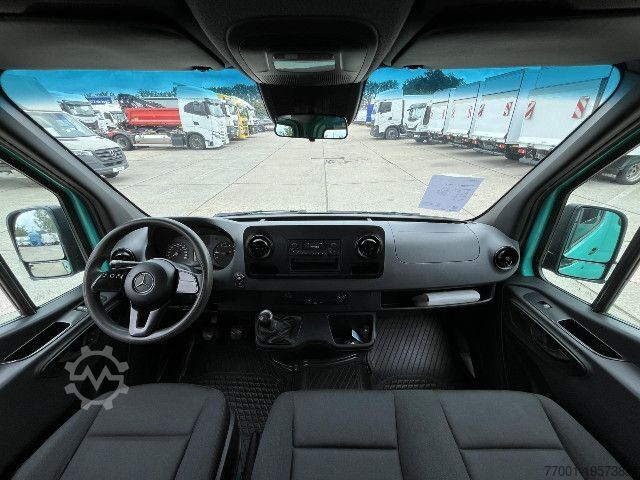 Pick-up van Mercedes-Benz 314 CDI / DoKa / AHK