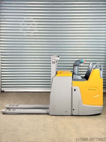 High lift truck driver Jungheinrich ERD 220 - Service Neu - Triplex - Batterie 90%