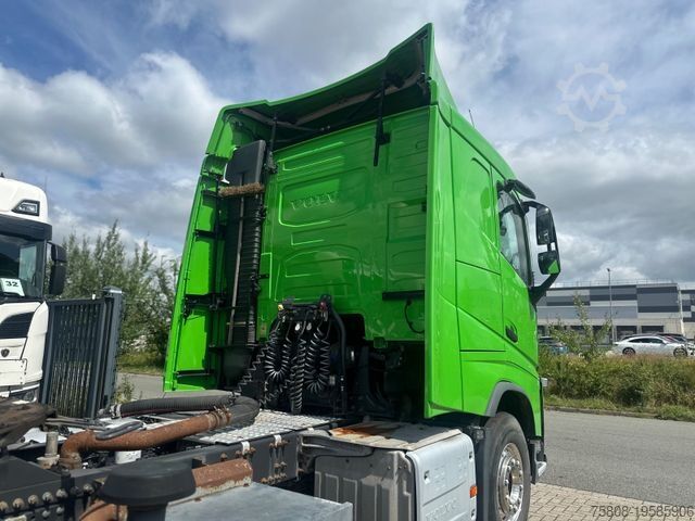 Cap tractor standard VOLVO FH460 Kompressor Welgro ACC Xenon