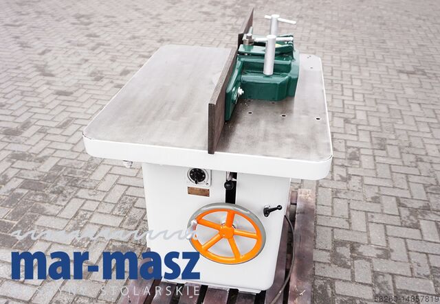 Freesmachine met onderste spindel REX