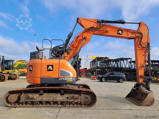 Crawler excavator Doosan DX235LCR-5