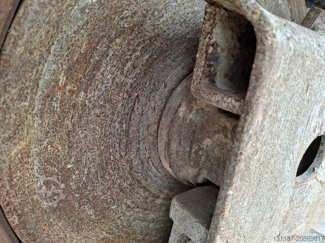 Crawler excavator Komatsu HB215LC-3