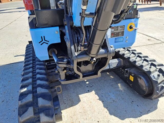 Minikotró Sany SY19E Electric (3 Buckets)