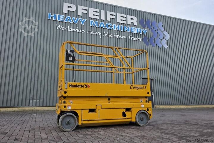 Scissor lift Haulotte Compact 8 As-Is, Electric, 8.2m Working Height, 35