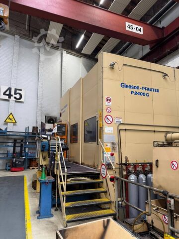 CNC - Zahnradschleifmaschine GLEASON - PFAUTER P 2400 G