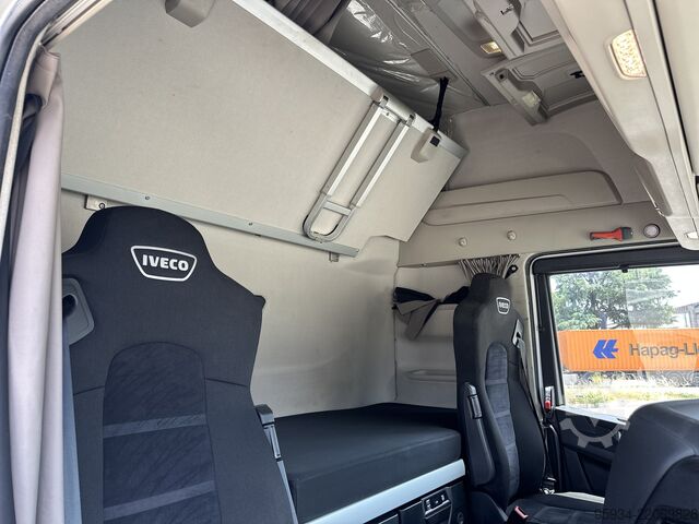 Tractora standard IVECO S-WAY 530