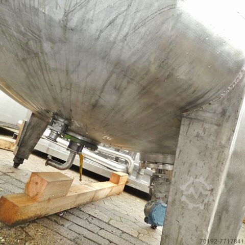 Depósito calefactable/refrigerable de 2732 litros de V2A  