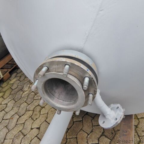 V4A'dan yapılmış 3000 litrelik ısıtılabilir/soğutulabilir tank  
