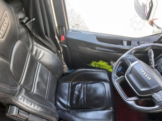 Tractor estándar IVECO AS440S46T/P 2LNG