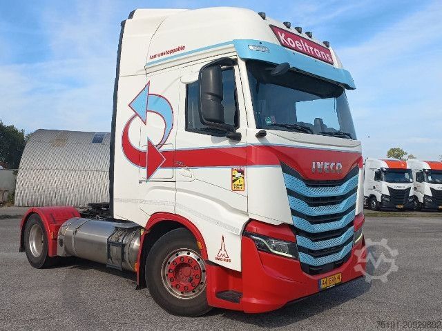 Tractor estándar IVECO AS440S46T/P 2LNG